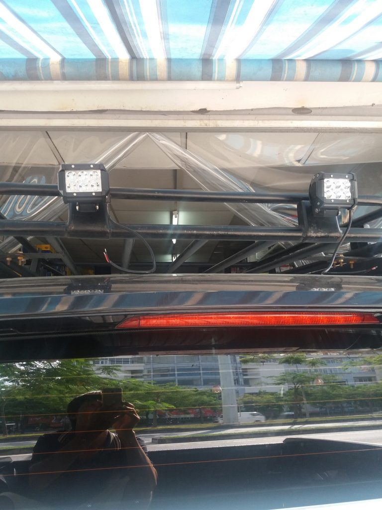 Xưởng độ xe oto , phụ tùng nội ngoại thất oto