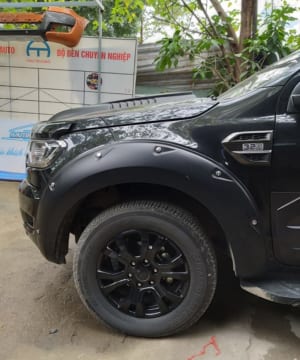 ốp cua lốp có đinh hàng Thái Lan