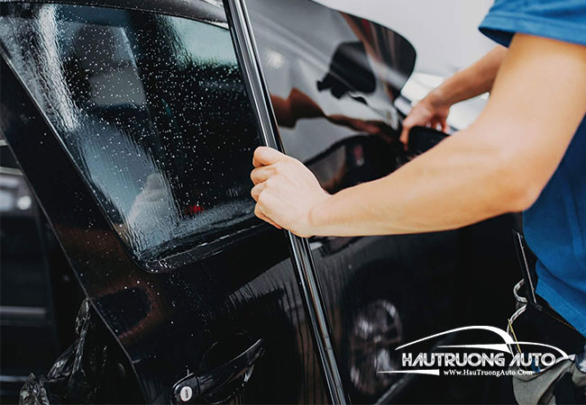 Dán phim cách nhiệt cho ô tô của bạn nên hay không?