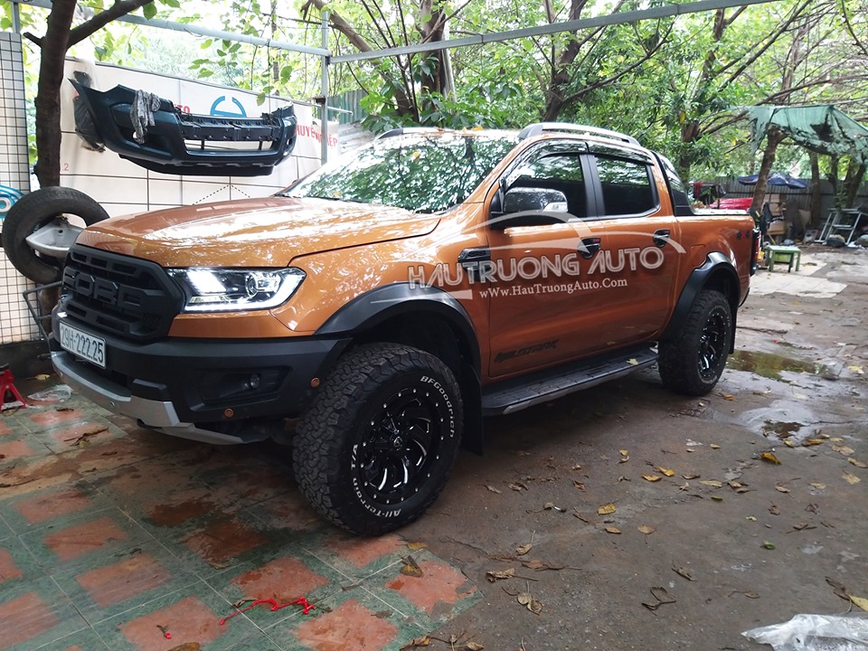Xưởng độ xe oto , phụ tùng nội ngoại thất oto