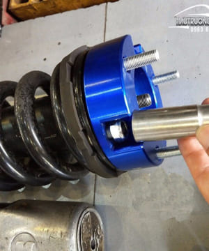 đệm thụt xe ranger