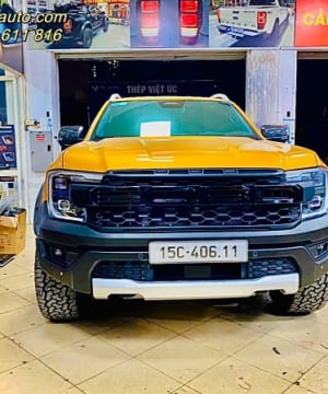 Bodykit-Ranger-2023-phần-đầu