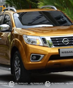 gia-noc-nissan-navara-4