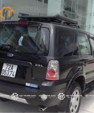 gia-noc-ford-escape-7