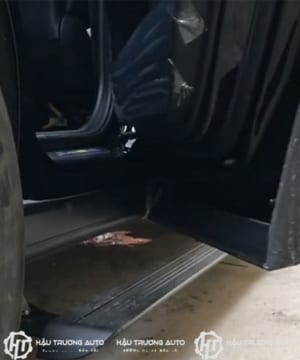 be-buoc-dien-kia-carnival-1
