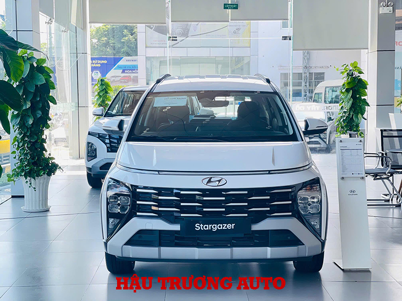 do-choi-phu-kien-chi-tiet-cho-hyundai-stargazer-2025-chinh-hang