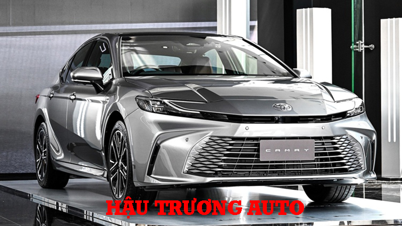 tong-hop-phu-kien-toyota-camry-2025-chinh-hang-nen-trang-bi