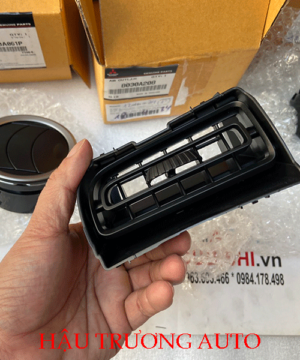 Của gió điều hòa Mitsubishi Attrage