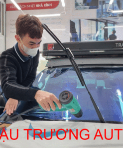 Dán phim Wintech cho Frod Ranger tại Hậu Trương Auto