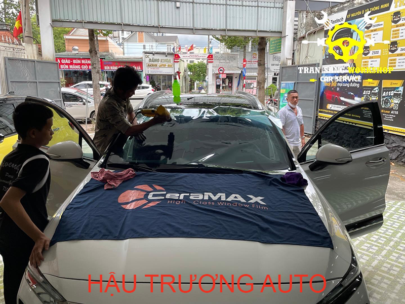 Phim cách nhiệt Ceramax cho Kia Sorento