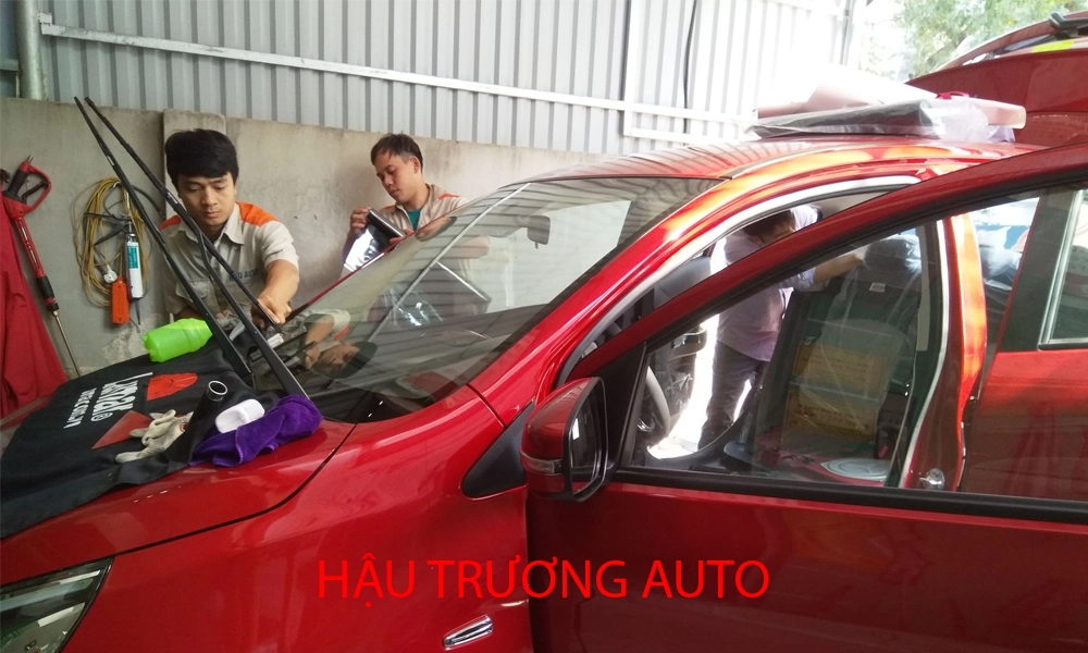 Phim cách nhiệt cho Mitsubishi Mirage